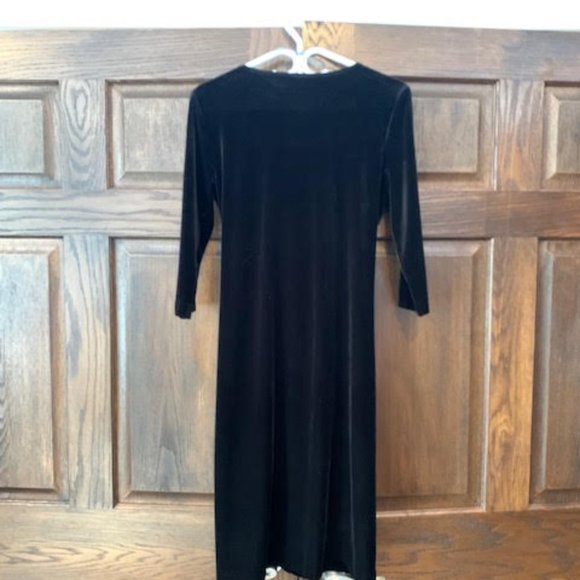Black Velvet Dress - Picture 2 of 2